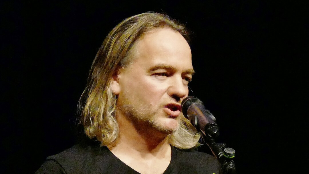 Autor Steffen Ziegler am Mikro