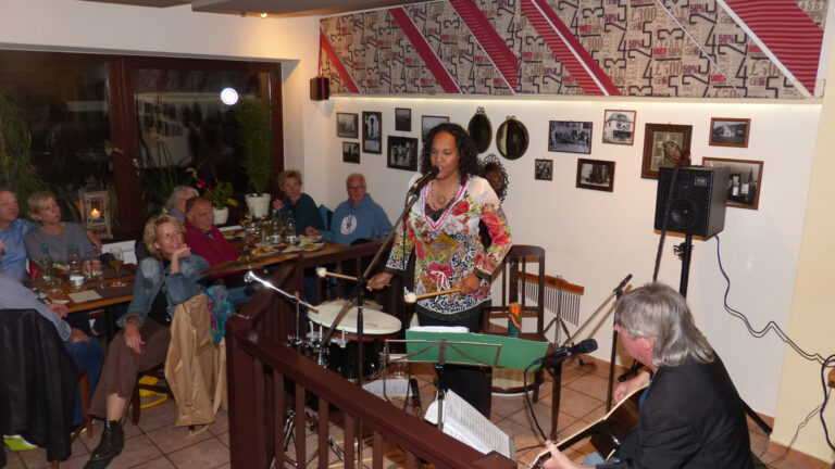 Duo Paul-Simpson-Project mit Publikum im "Kirchlein"