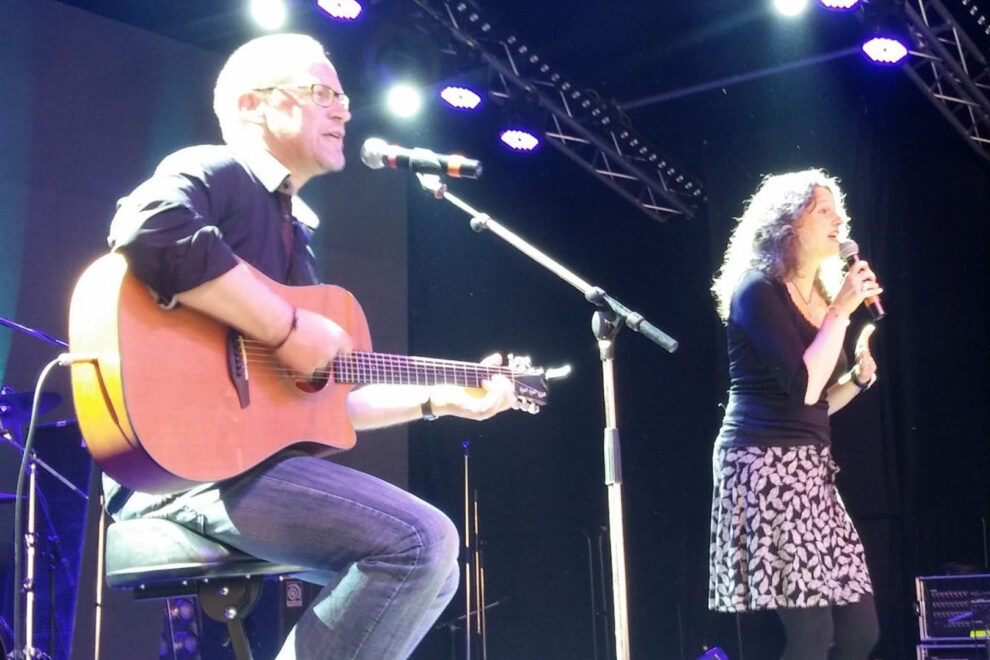 Band Blossom Be bei einem Auftritt