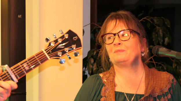 celtic-tree-event-siobhan-prendergast Siobhan Prendergast beim Event Celtic Tree