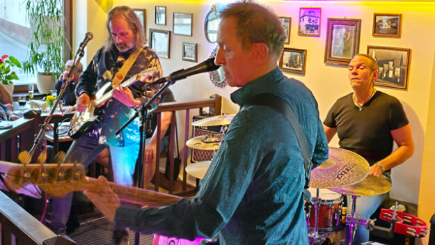 weatherfield-live-event-kirchlein Weatherfild live beim Event im Kirchlein