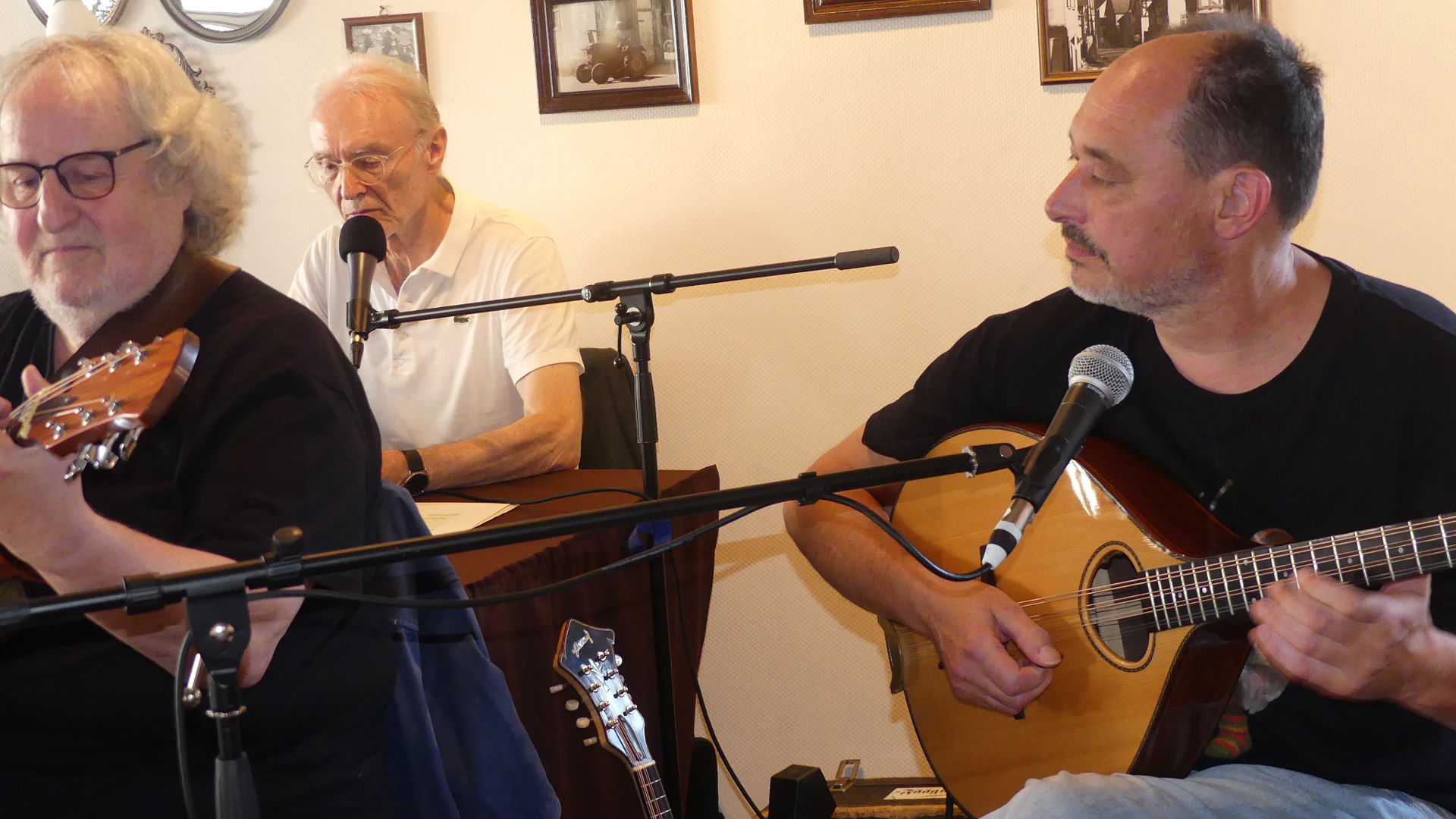 sRs-dialekt-projekt-konzert-Kirchlein