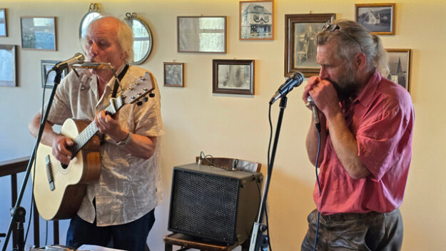 wolfgang-thiele-arnd-hoffmann-event-kirchlein