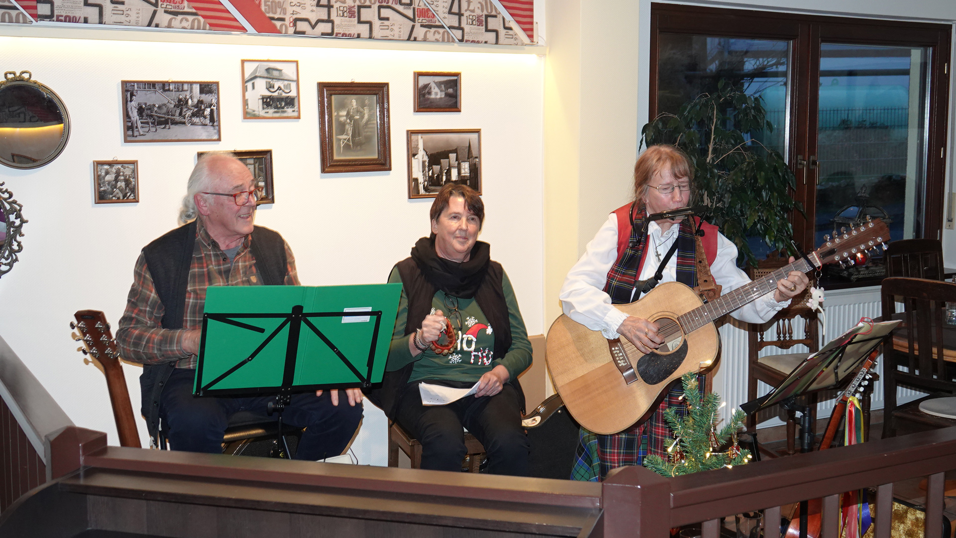 cora-gladitz-kuenstler-event-2025