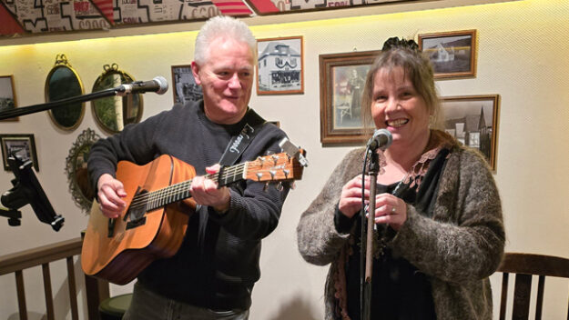 Celtic Tree beim Event im Kirchlein